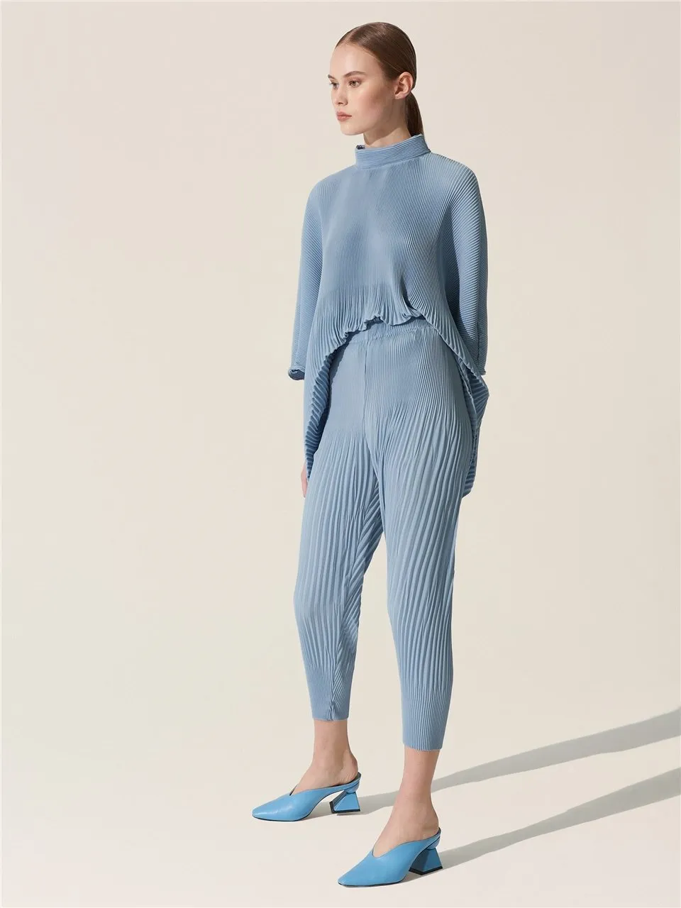 Baqa High Waist Pleated Trouser Turquoise