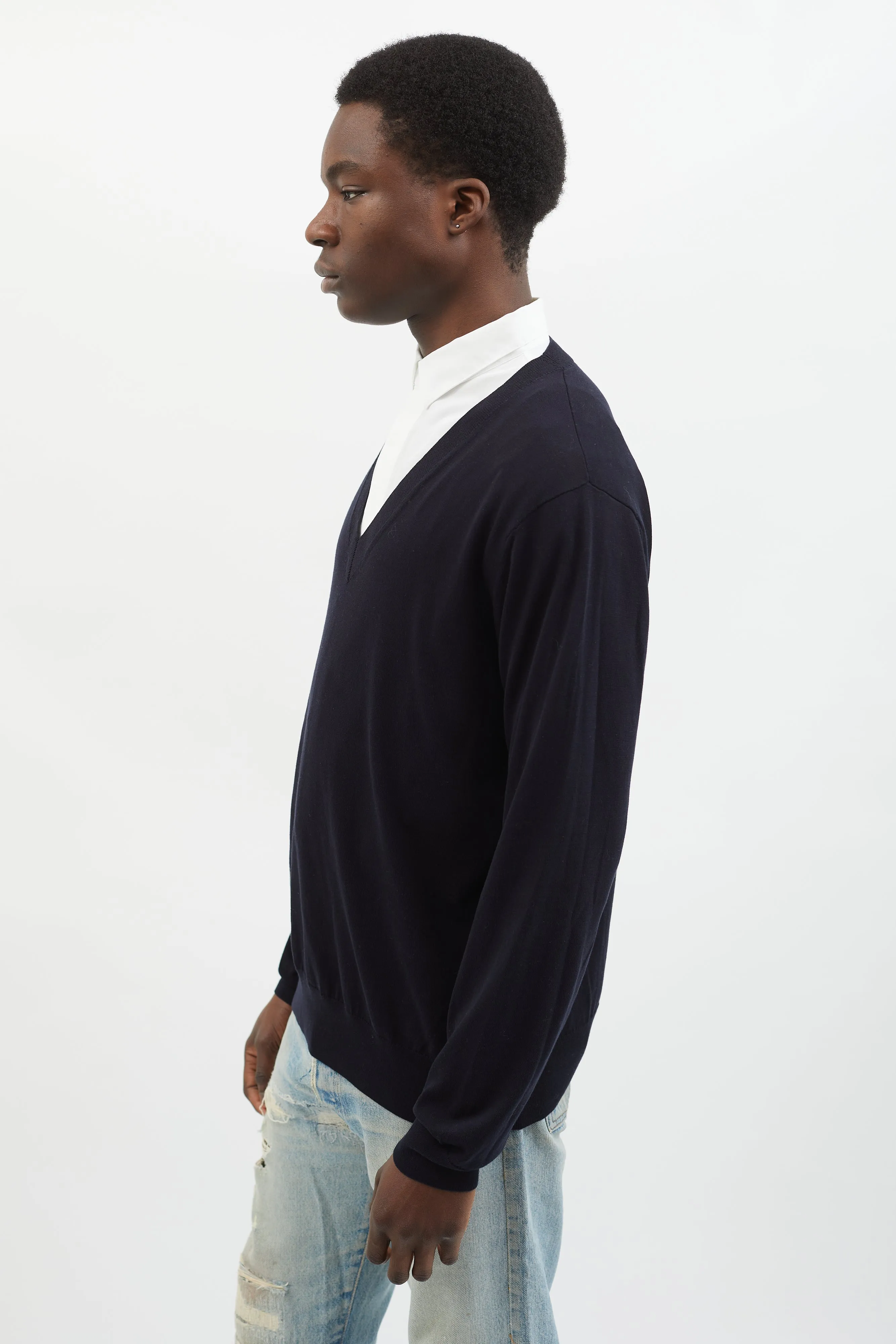 Black V-Neck Long Sleeve Sweater