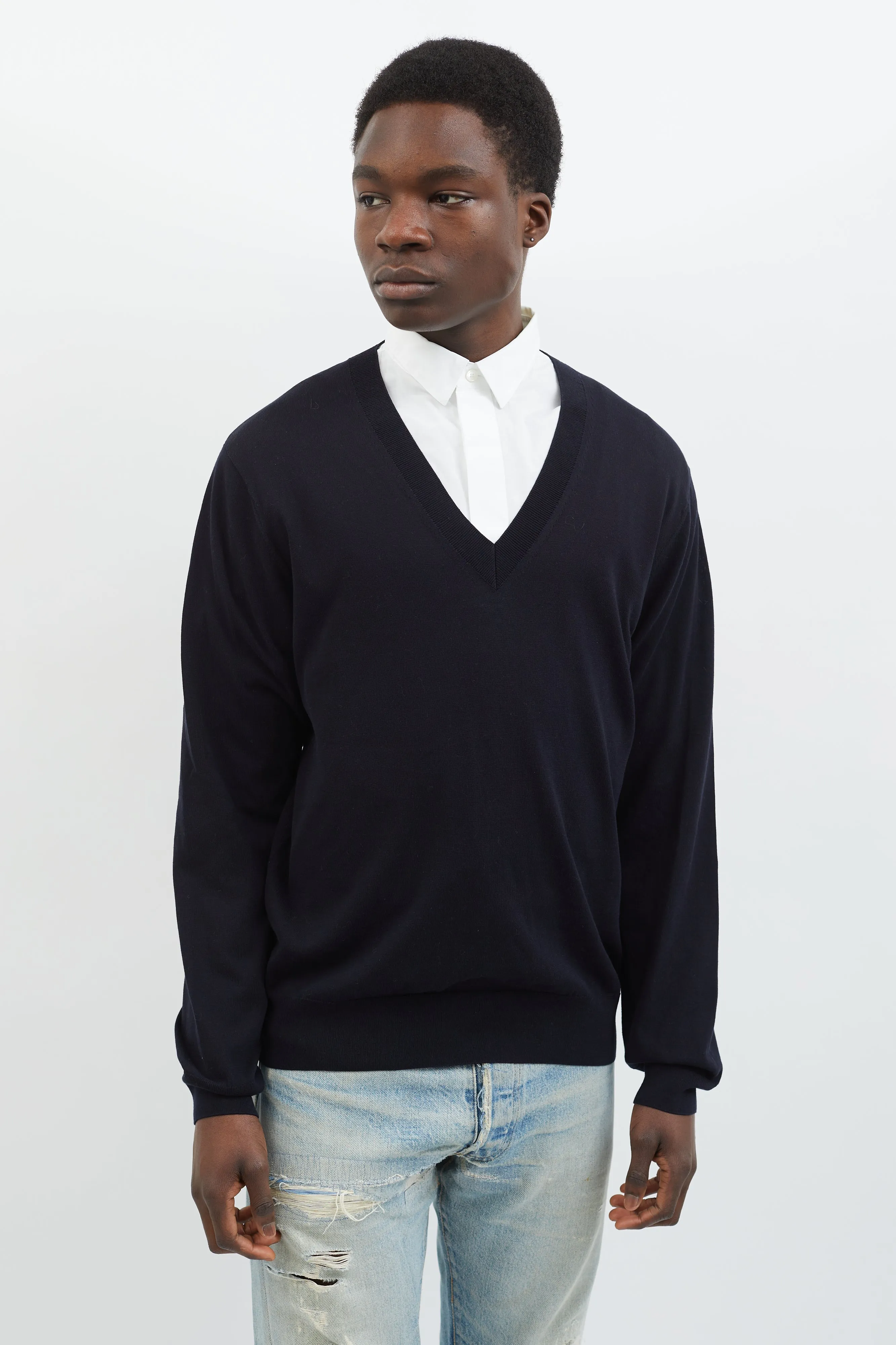 Black V-Neck Long Sleeve Sweater