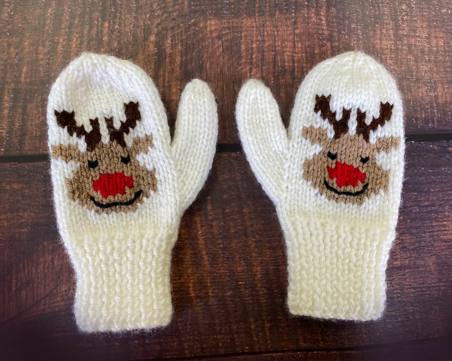 Reindeer Pullover and Mitts | Knit Childs Christmas Sweater Kit