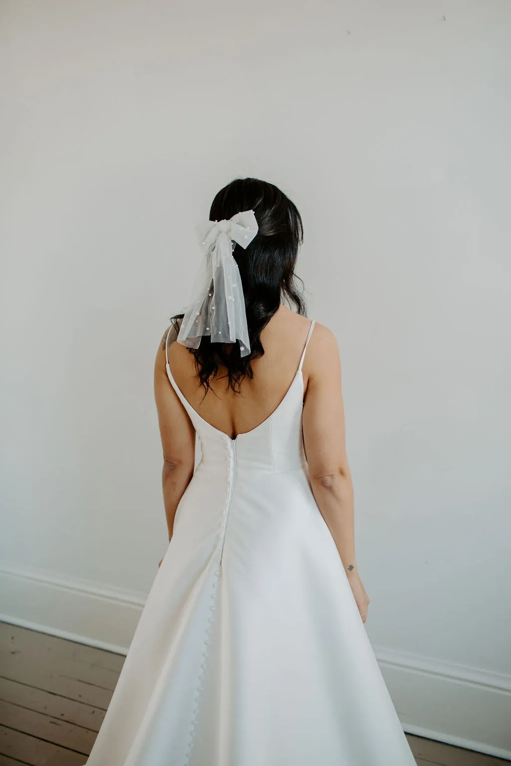 Soft Beaded Pearl Hair Bow