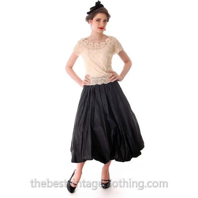 Vintage 1950s Black Pleated Taffeta Bubble Skirt Small 25 Waist